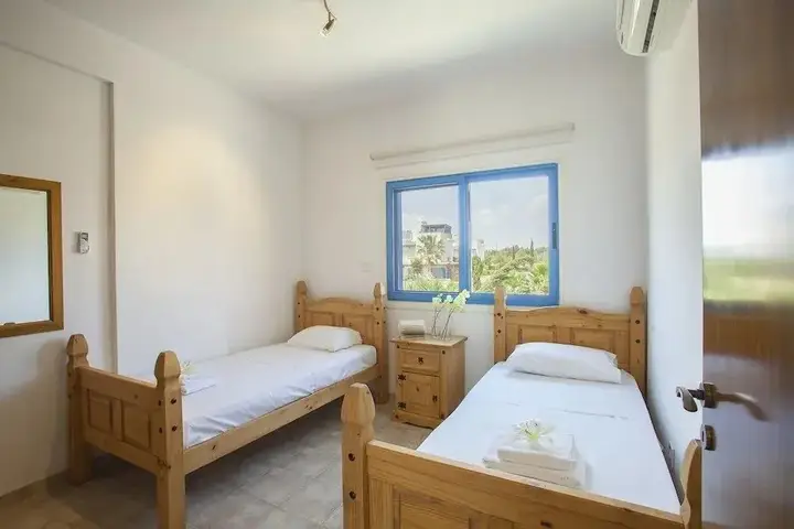 Айя-Напа: Villa Chios