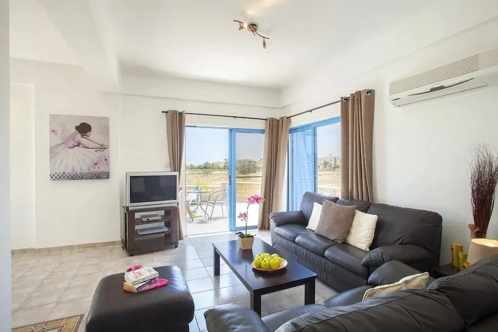 Айя-Напа: Villa Chios
