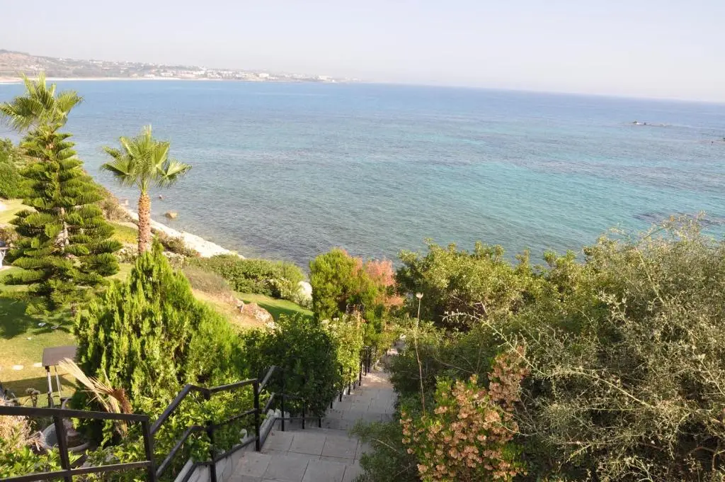 Пейя: Apartment 10 in Coral Bay