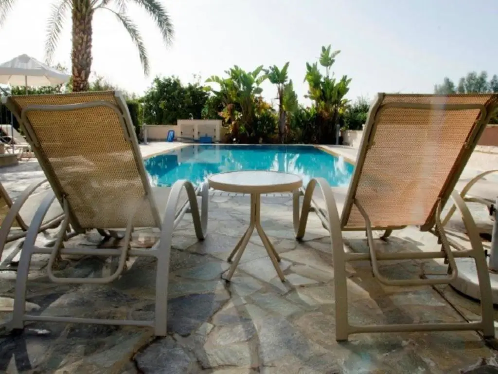 Полис Хрисохус: Villa Saraliana Sandy Beach Villas