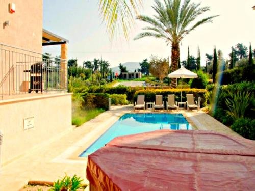 Полис Хрисохус: Villa Samaliana Sandy Beach Villas