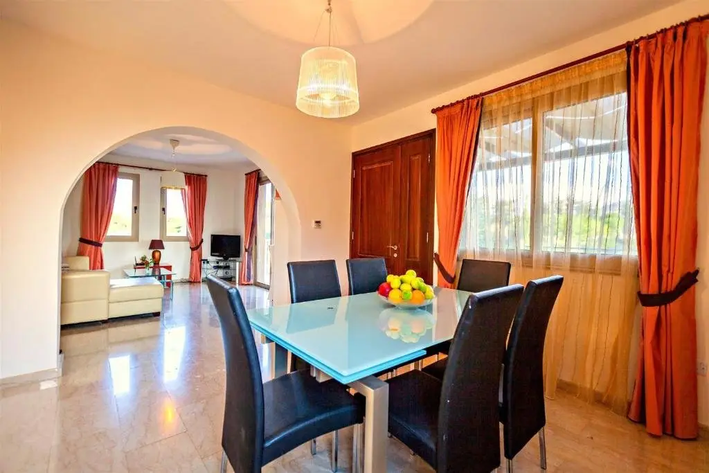 Полис Хрисохус: Villa Kartelia Sandy Beach Villas