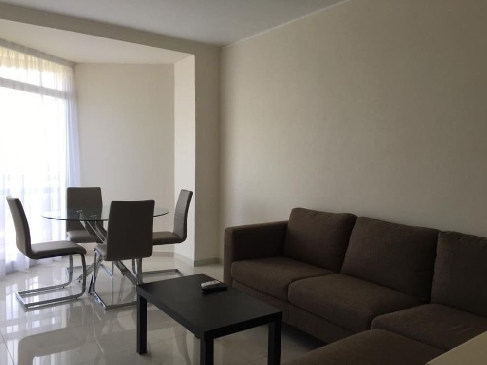 Лимассол: Zavos Marathon Beach Apartments