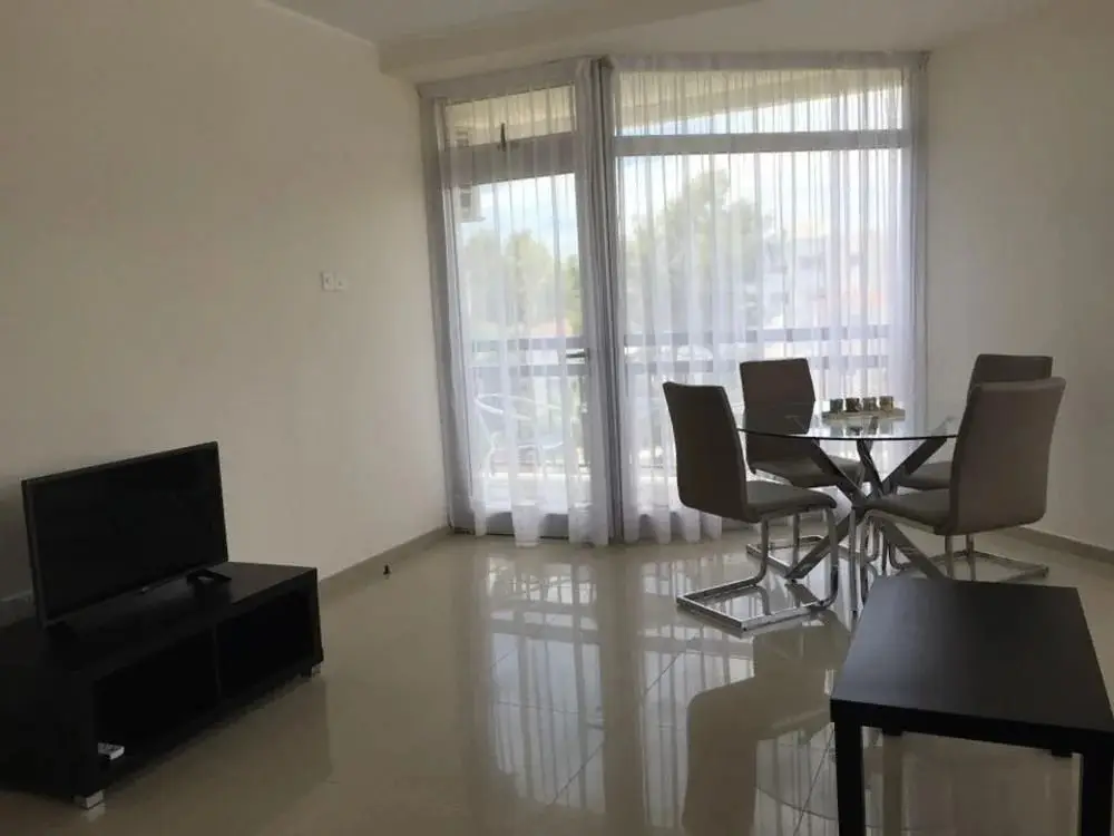 Лимассол: Zavos Marathon Beach Apartments