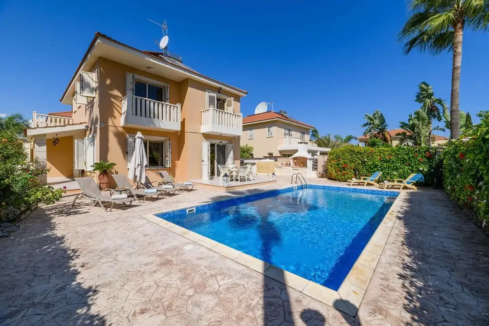 Масотос: Villa Larnaca