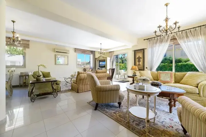 Масотос: Villa Larnaca