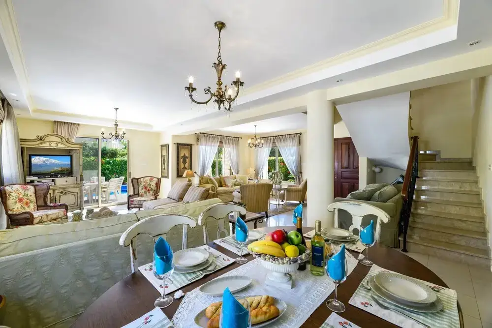 Масотос: Villa Larnaca
