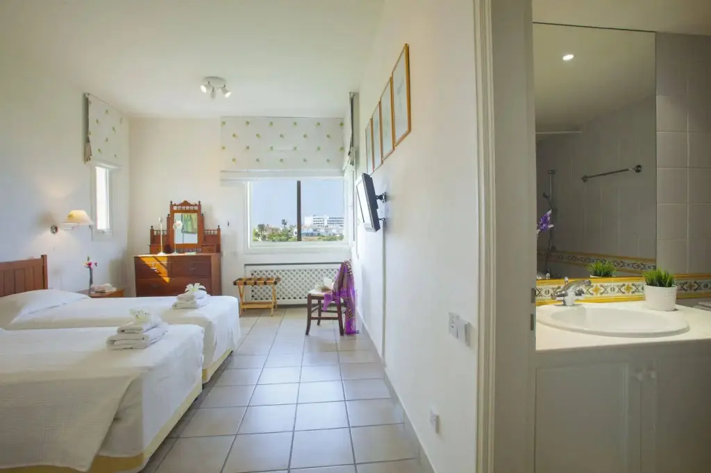 Протарас: Alia Seafront Suite
