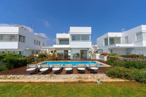 Beachfront Villa Balsa — фото 1