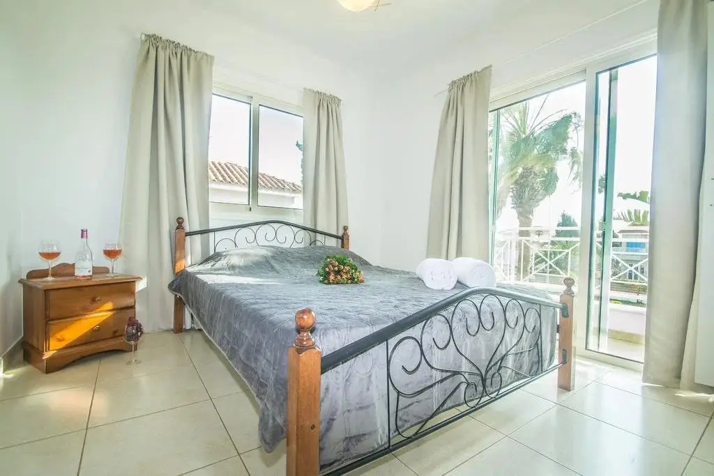 Айя-Напа: Yolanda Holiday Villa
