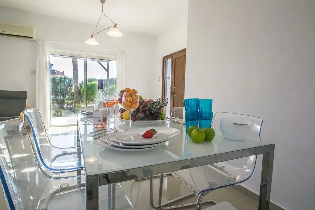 Айя-Напа: Yolanda Holiday Villa