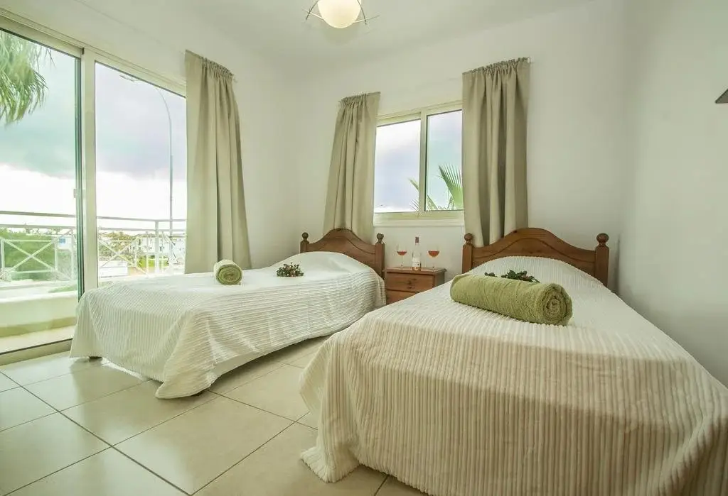 Айя-Напа: Yolanda Holiday Villa