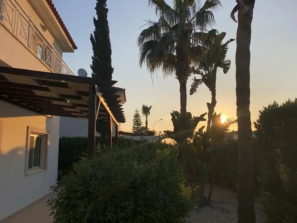 Айя-Напа: Yolanda Holiday Villa