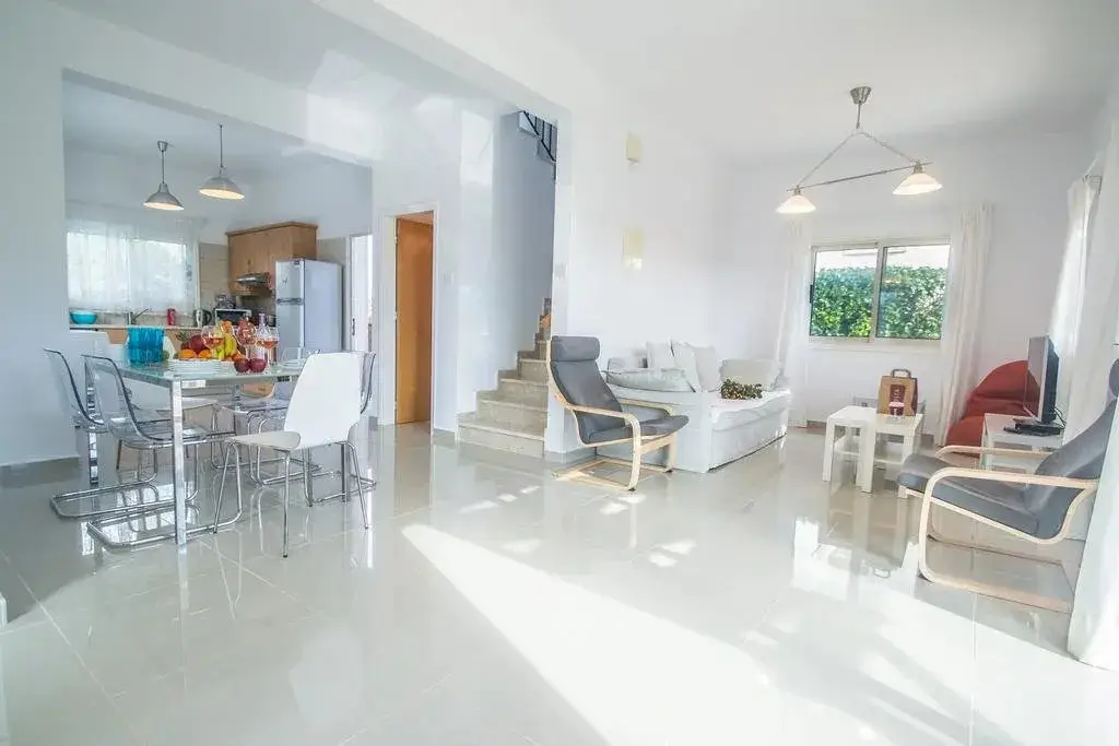 Айя-Напа: Yolanda Holiday Villa