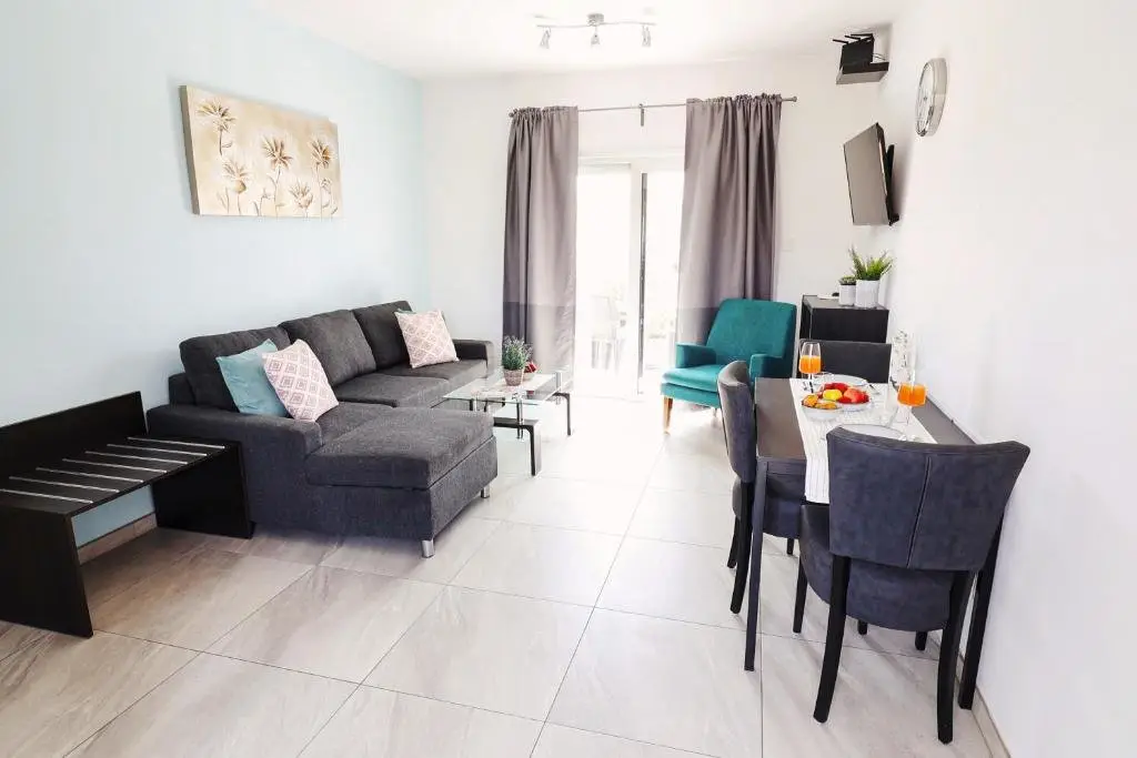 Айя-Напа: Silver Sea Holiday Apartments