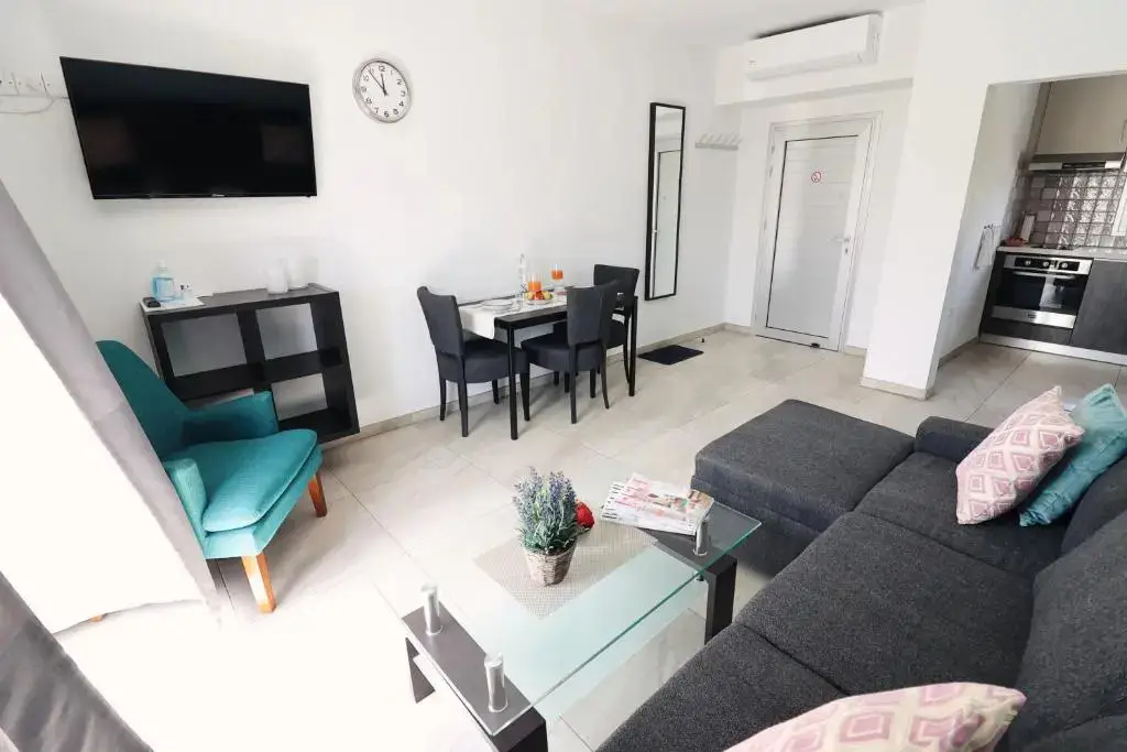 Айя-Напа: Silver Sea Holiday Apartments