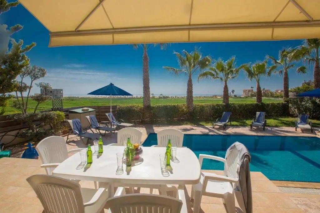 Айя-Напа: Sunny Coast Villa
