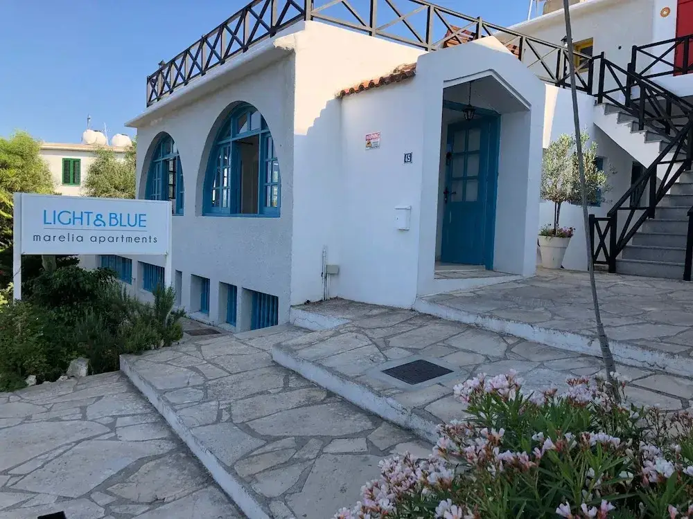 Протарас: Light & Blue Marelia Apartments