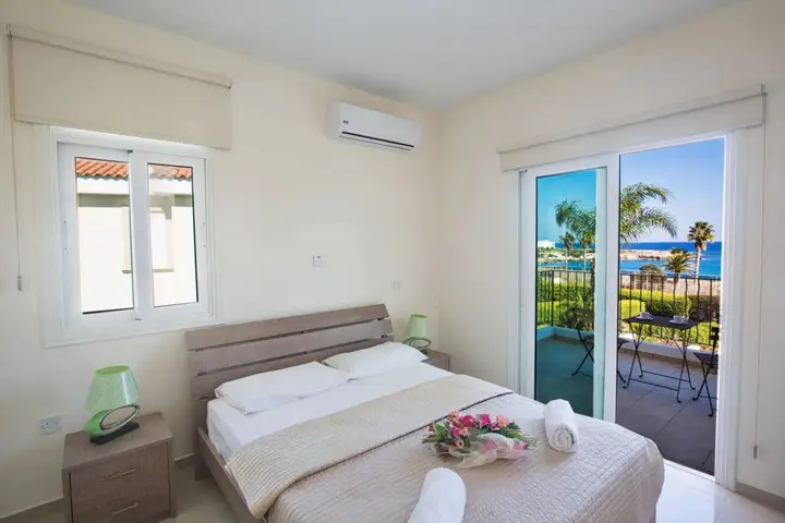 Протарас: Shaye Frontline Villa