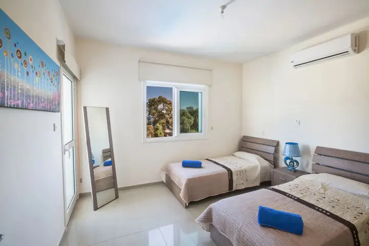 Протарас: Shaye Frontline Villa