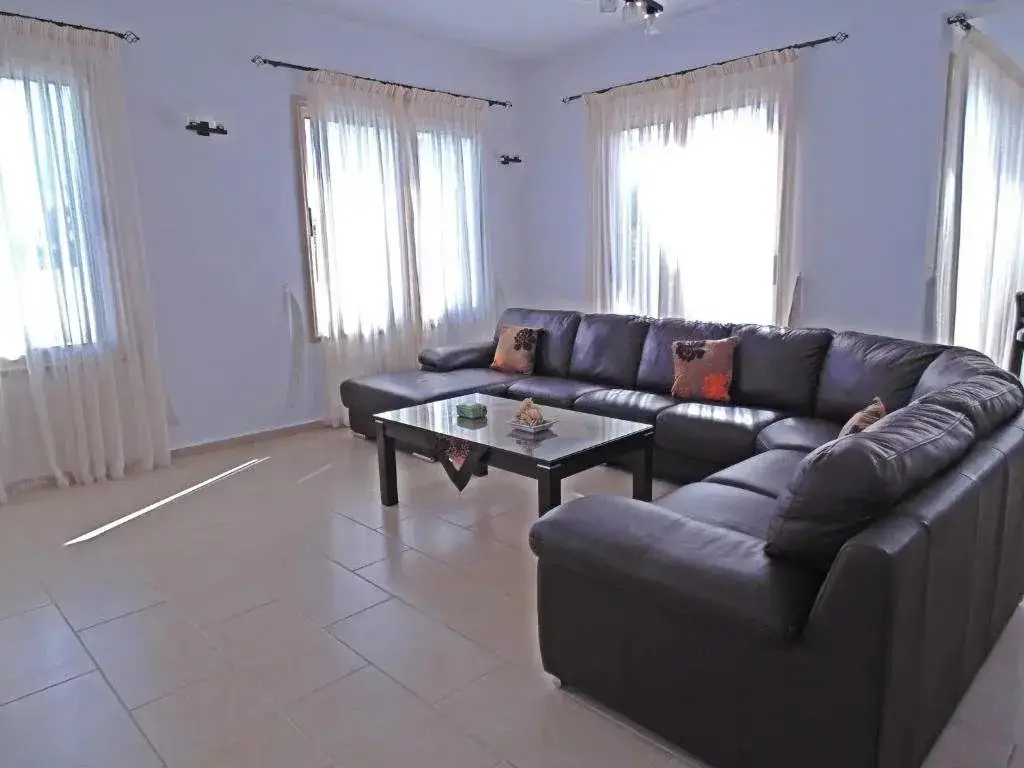 Полис Хрисохус: Eliofos Luxury Villa