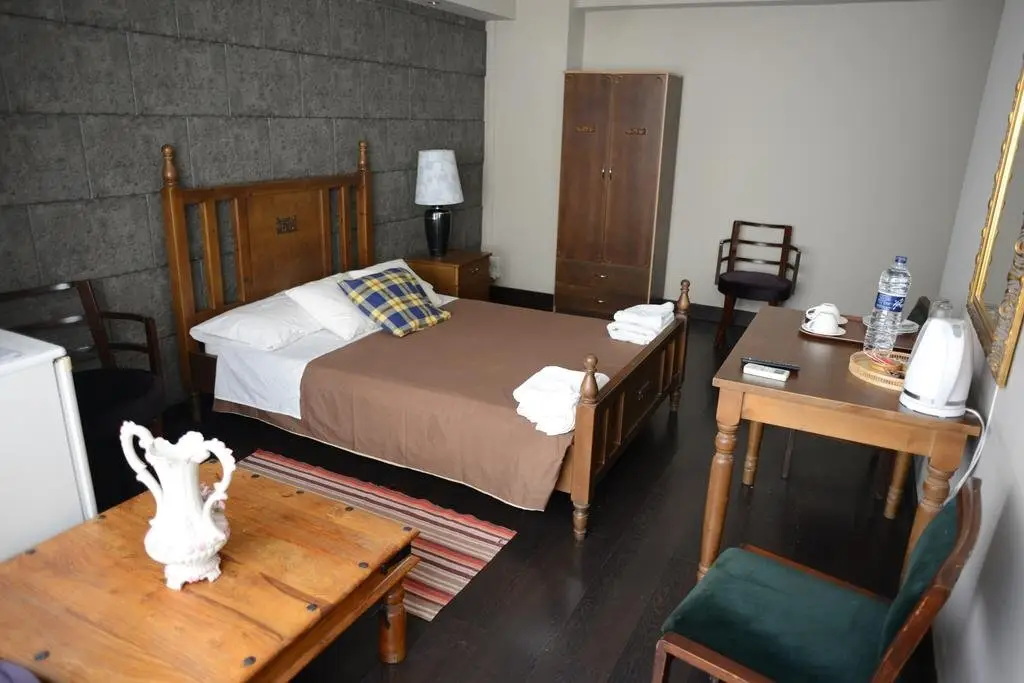 Никосия: Kipros Accommodation
