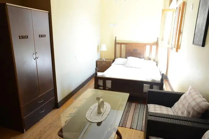 Никосия: Kipros Accommodation