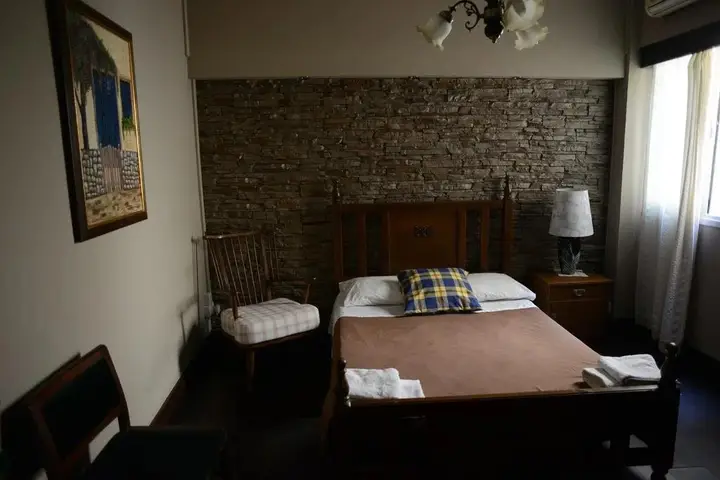 Никосия: Kipros Accommodation