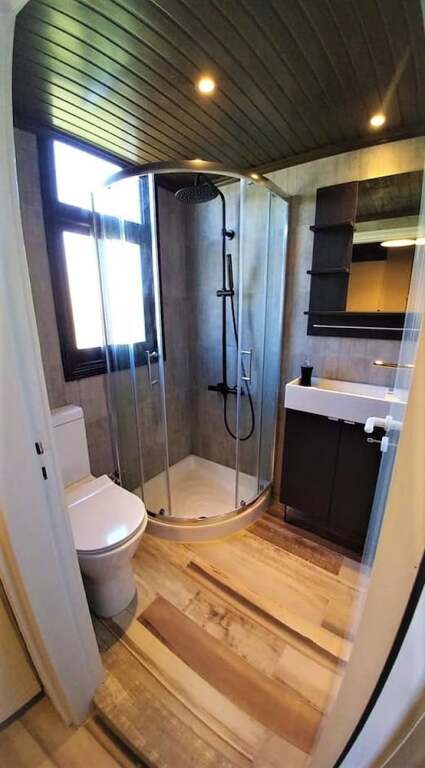 Аскас: Perneia Rooms