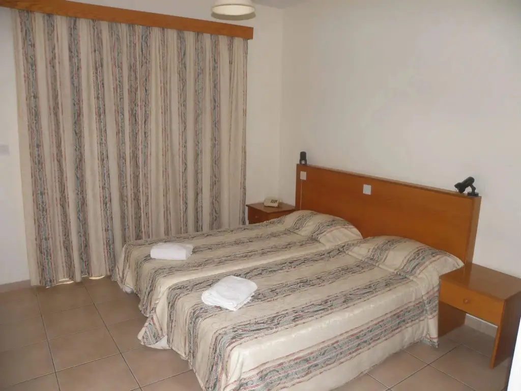 Гермасойя: Valana Hotel Apartments