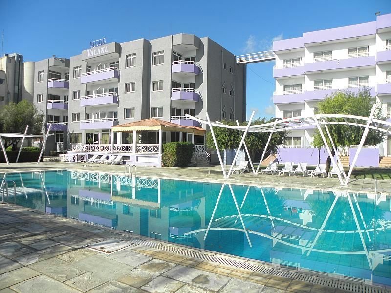 Гермасойя: Valana Hotel Apartments