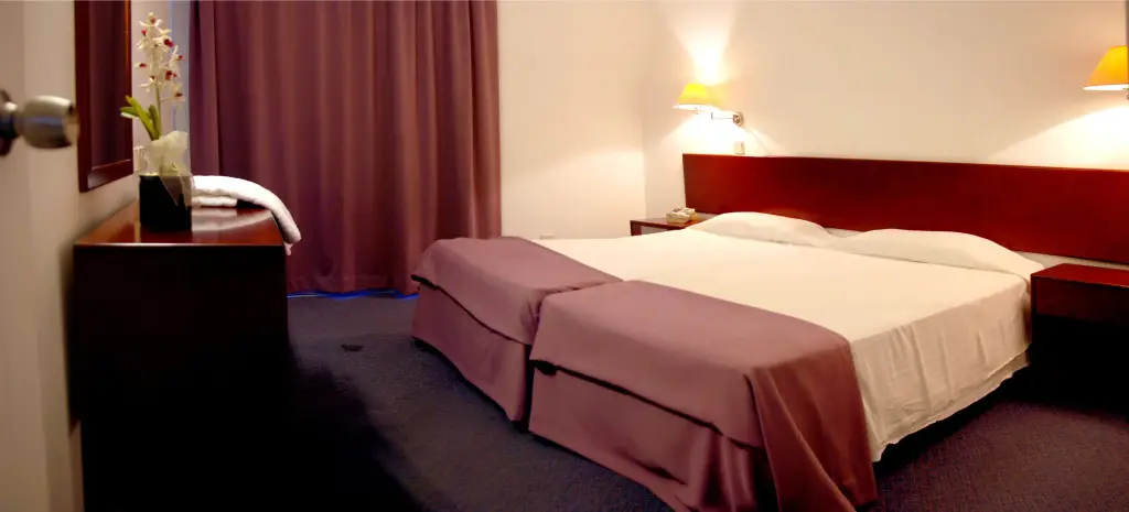 Агиос Тихонас: Blue Crane Hotel Apts