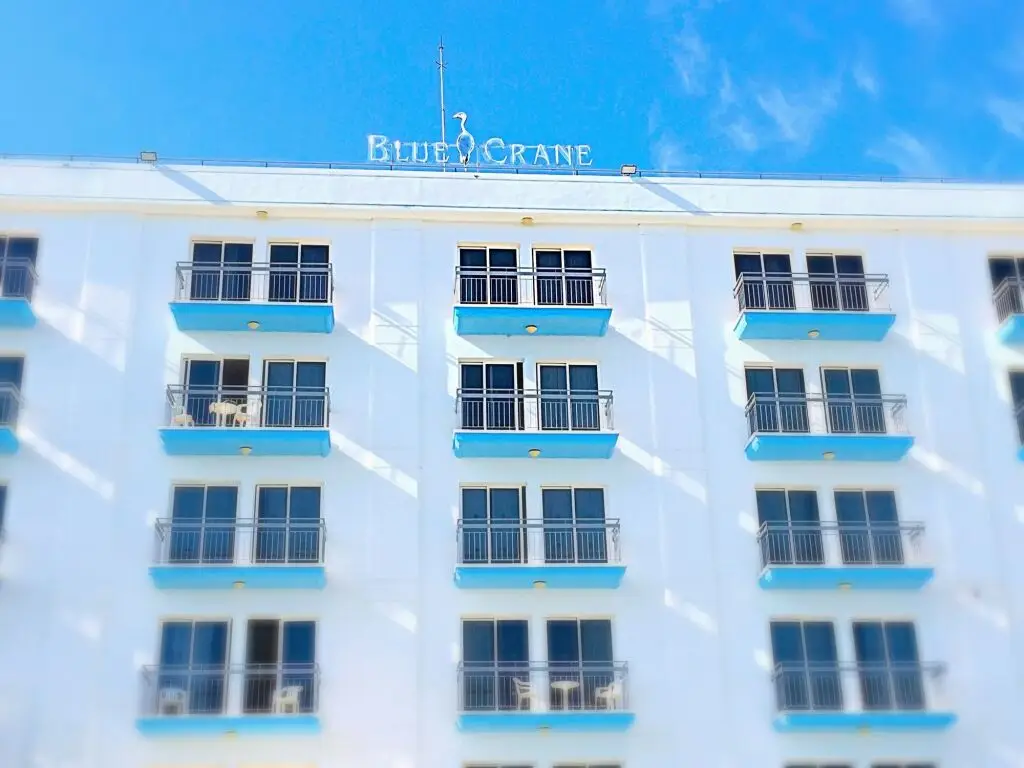 Агиос Тихонас: Blue Crane Hotel Apts