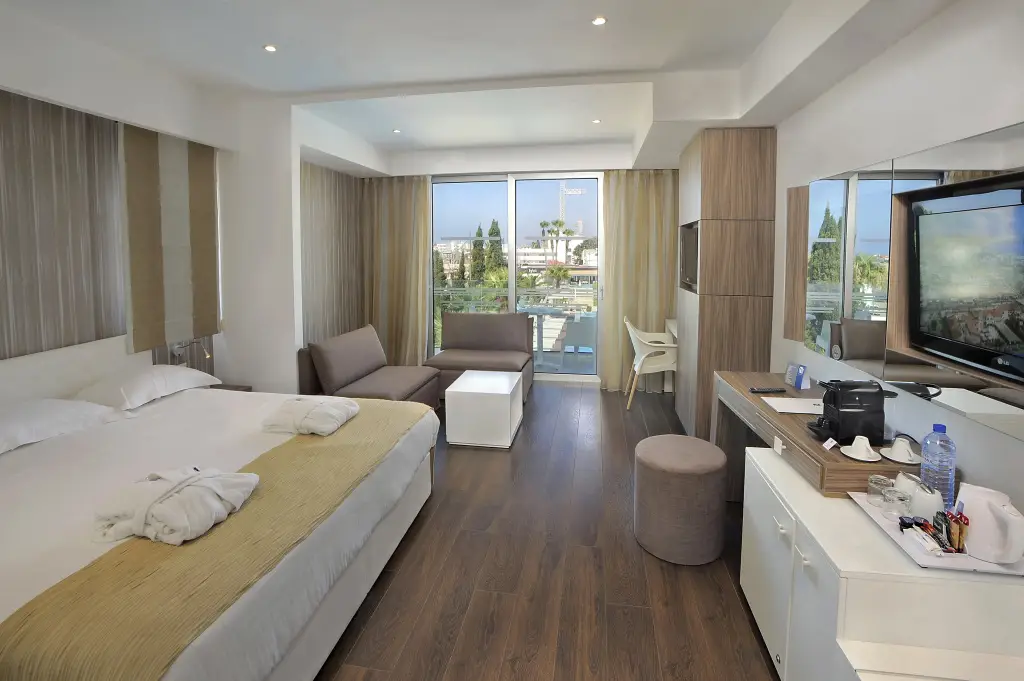 Айя-Напа: Nestor Hotel