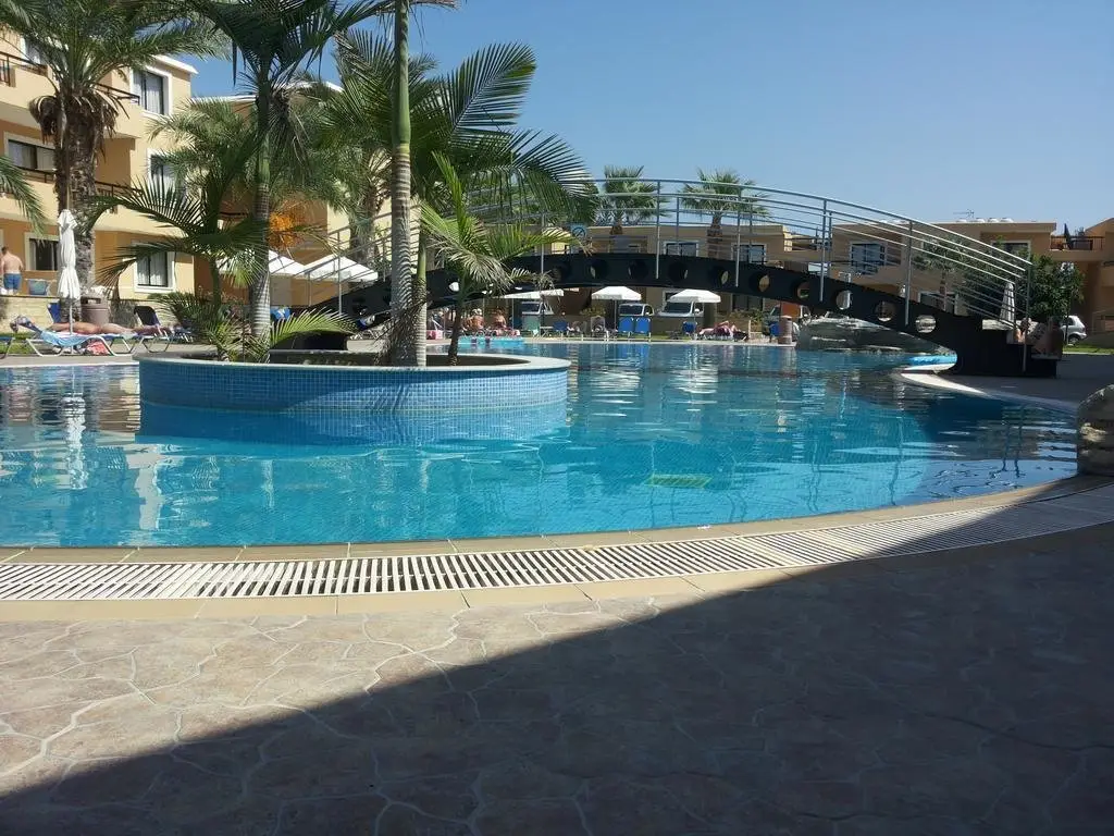 Пафос: Pagona Holiday Apartments
