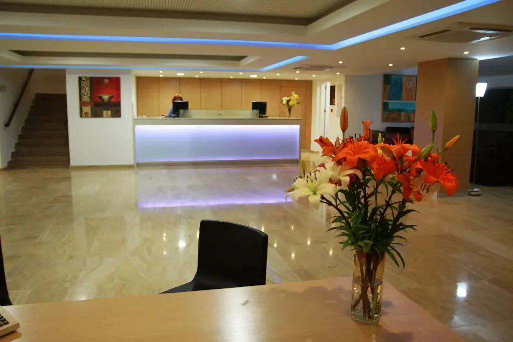 Паралимни: Курорт Malama Beach Holiday Village