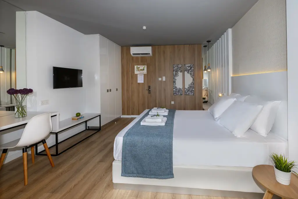 Паралимни: Курорт Malama Beach Holiday Village