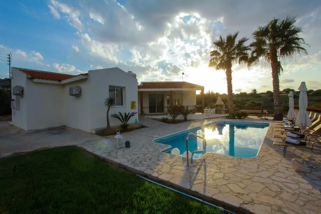 Theos Club Villas 3 — фото 1