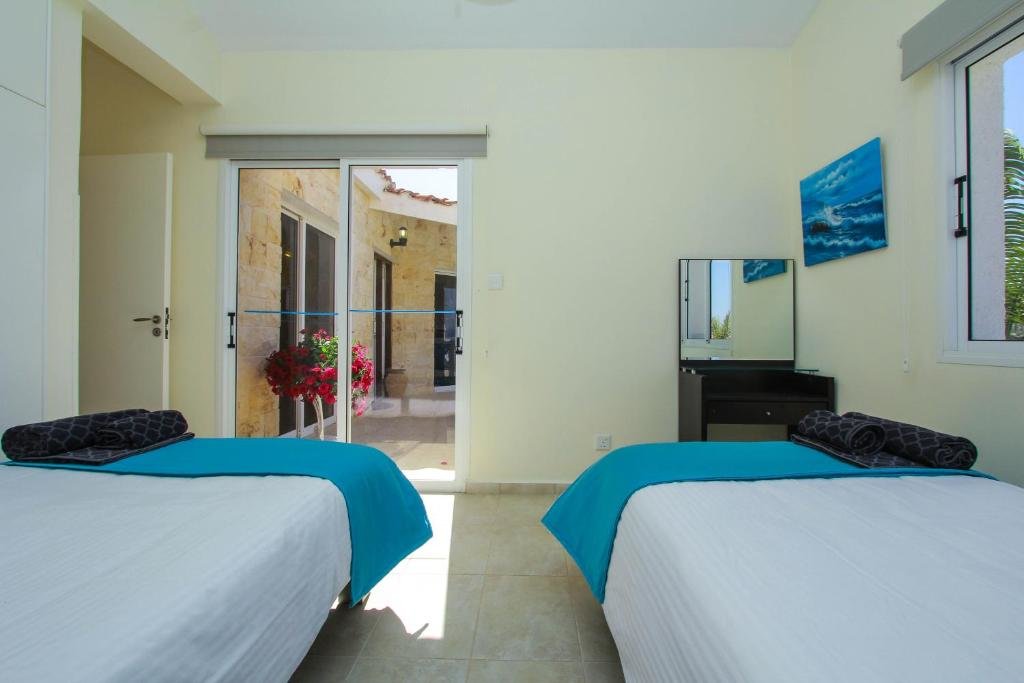 Полис Хрисохус: Theos Club Villas 3