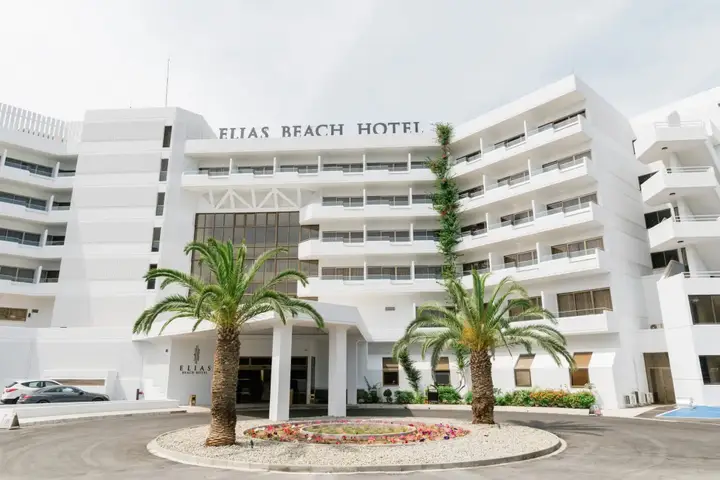 Парекклисия: Elias Beach Hotel