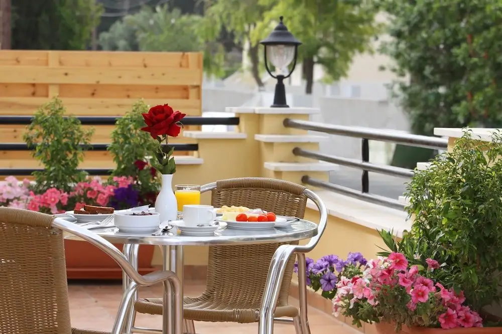 Никосия: Crown Inn Hotel