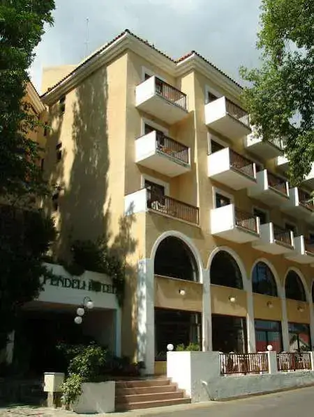 Pendeli Resort — фото 1