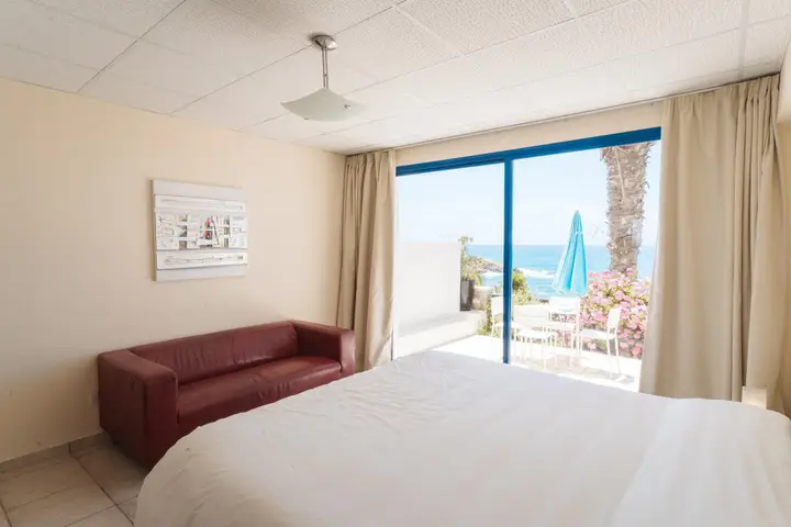 Киссонерга: Vrachia Beach Hotel & Suites - Adults only