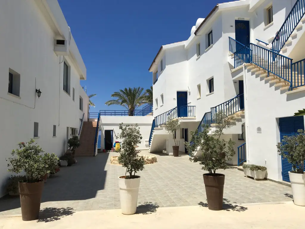 Vrachia Beach Hotel & Suites - Adults only — фото 1