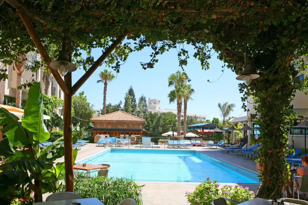 Протарас: Alva Hotel Apartments