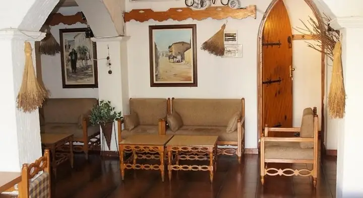 Никосия: Averof Hotel