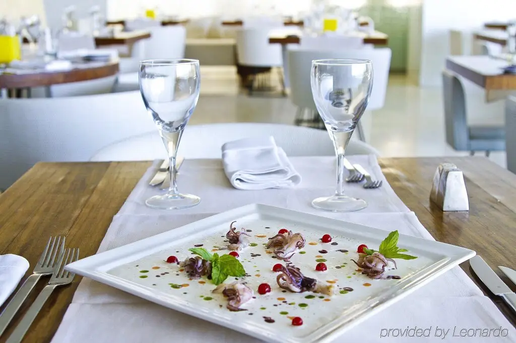 Гермасойя: Londa Hotel