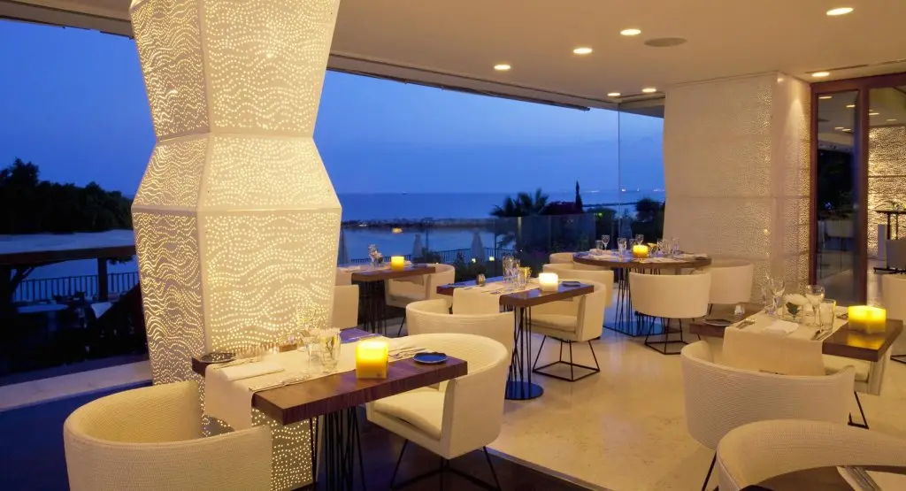 Гермасойя: Londa Hotel