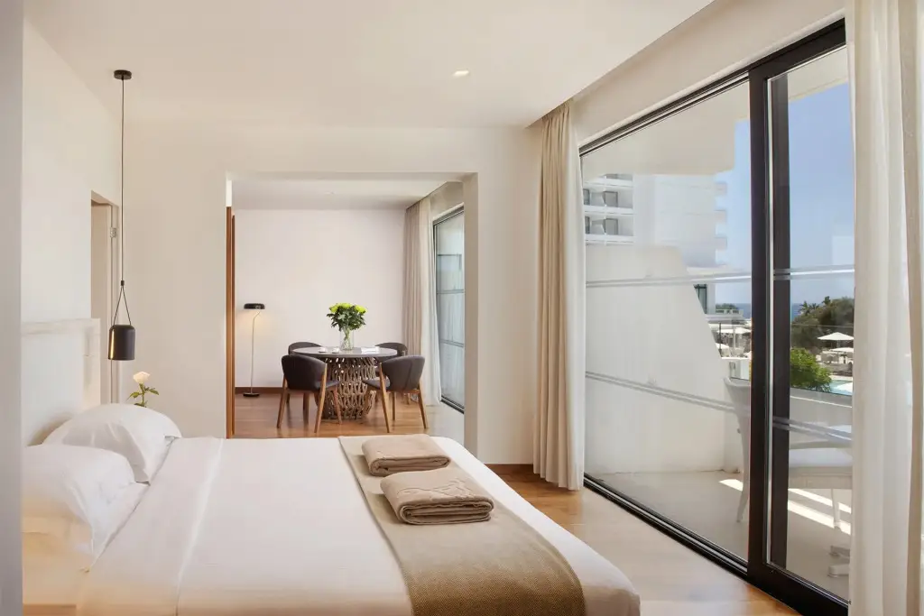 Айя-Напа: Grecian Bay Hotel
