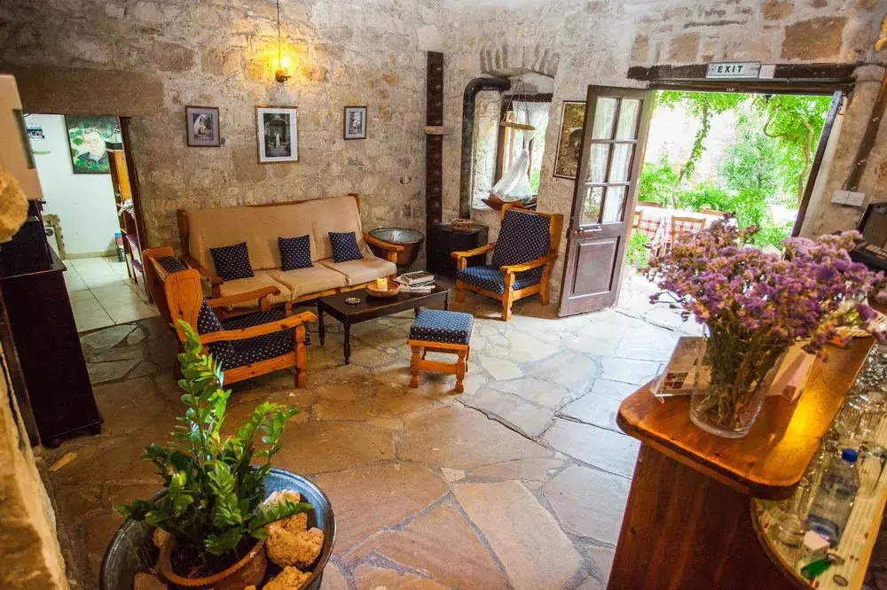 Никоклея: Vasilias Nikoklis Inn